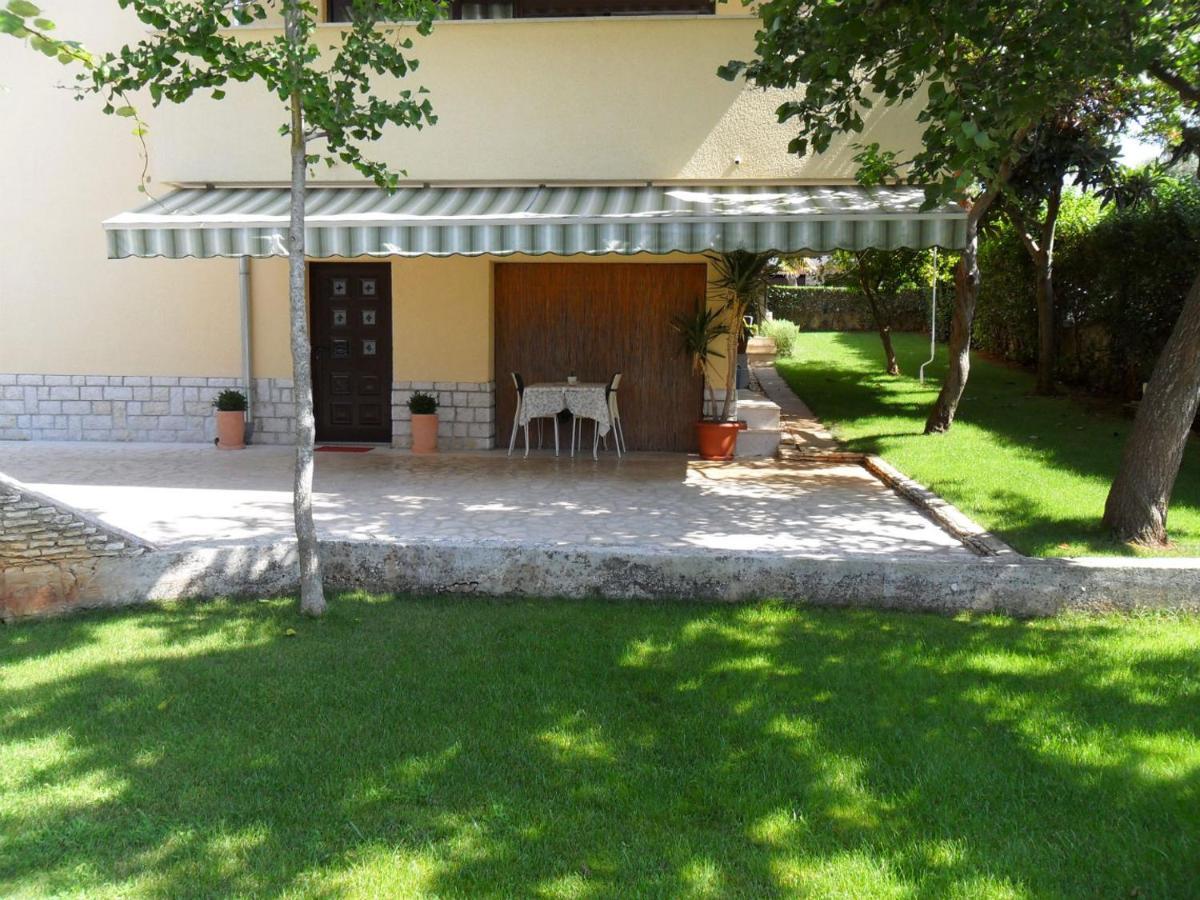 Apartments Zanini Medulin Exterior foto